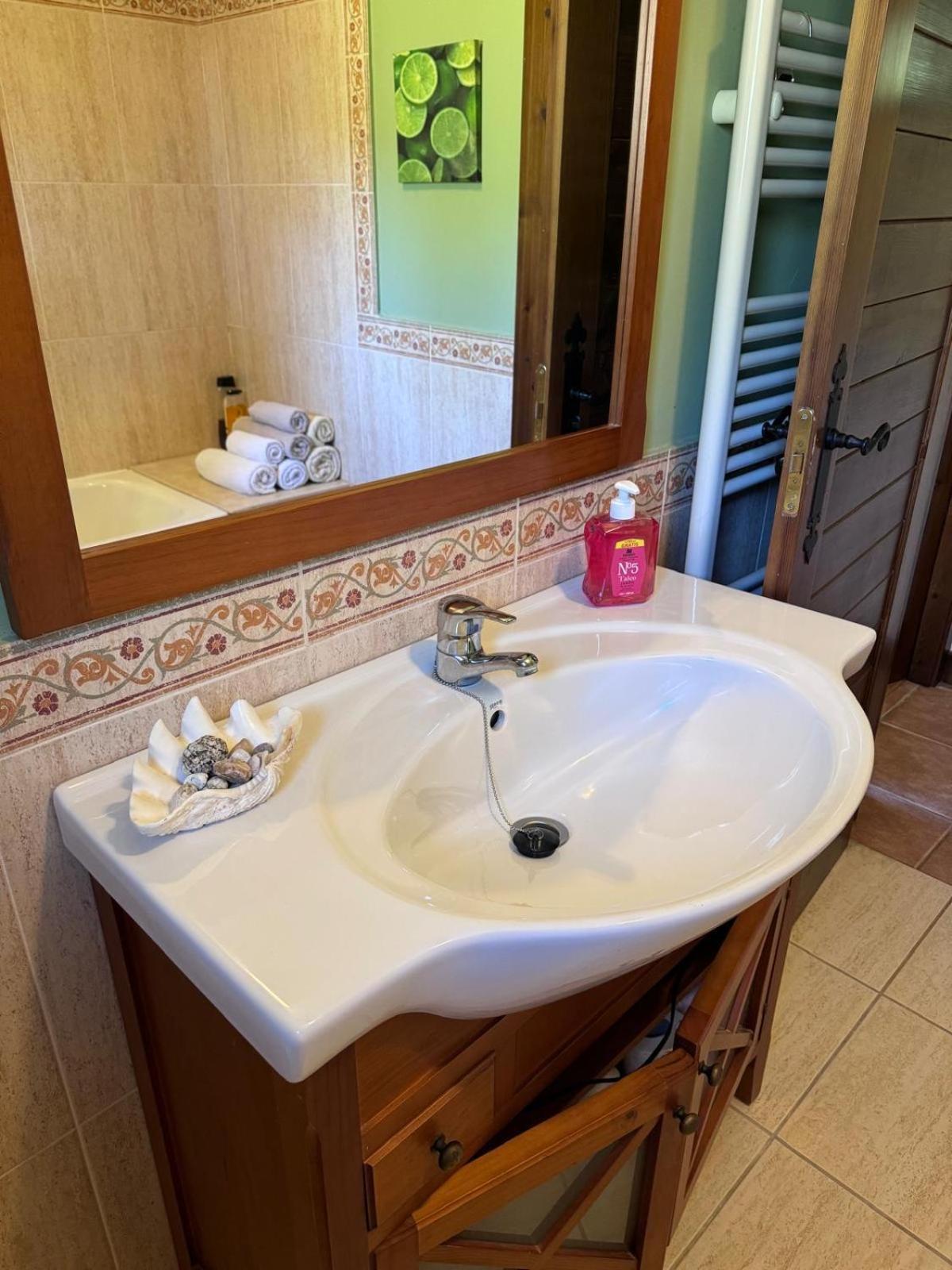 Casa 2 Con Piscina Y Cenador Al Aire Libre