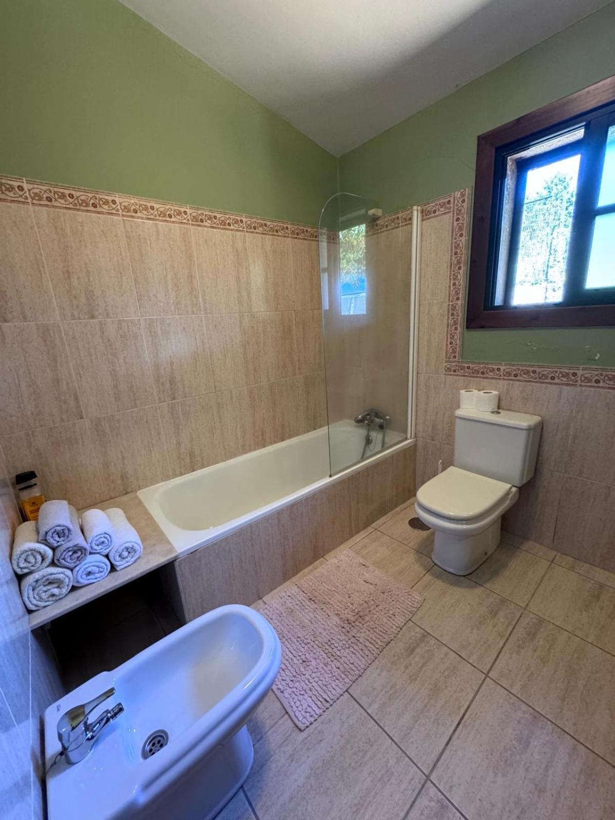Casa 2 Con Piscina Y Cenador Al Aire Libre